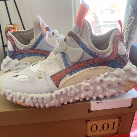 nike ispa light bone